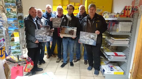 Mitglieder des SPD Ortsvereins beim Info-Termin